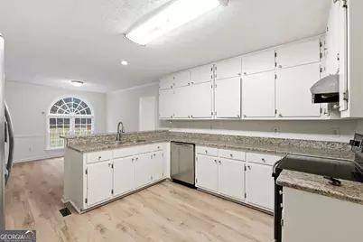 2950 Flintrock Way, Snellville, GA 30078 - Photo 12