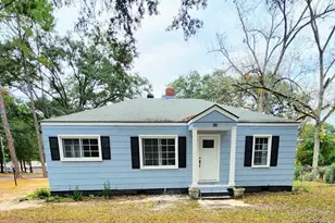 723 10th Ave, Albany, GA 31701 - Photo 1