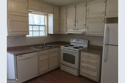 470 S Jeff Davis Drive #UNIT D, Fayetteville, GA 30215 - Photo 6