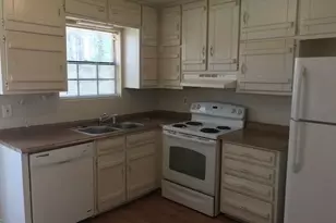 470 S Jeff Davis Dr, Fayetteville, GA 30215 - Photo 6