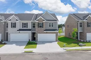 495 Silver Moon Dr, Loganville, GA 30052 - Photo 2