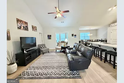 104 Court Crossing, Locust Grove, GA 30248 - Photo 4