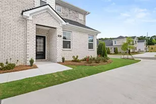 534 Silver Moon Dr, Loganville, GA 30052 - Photo 2