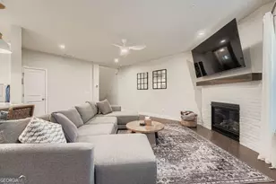 354 Watson Ave, Woodstock, GA 30189 - Photo 8