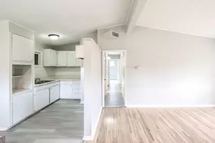 208 Richards St, Carrollton, GA 30117 - Photo 22