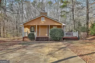 440 Freestone Dr, Newnan, GA 30265 - Photo 1