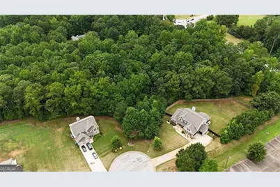 305 Vantage Point, Locust Grove, GA 30248 - Photo 6