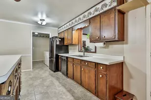 910 Line Creek Rd, Senoia, GA 30276 - Photo 16