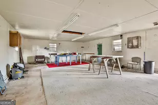 910 Line Creek Rd, Senoia, GA 30276 - Photo 38