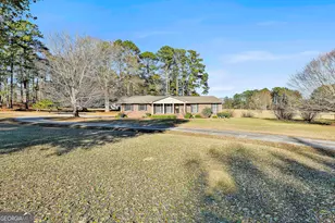 910 Line Creek Rd, Senoia, GA 30276 - Photo 2