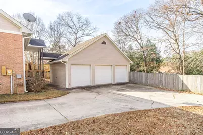 108 Covey Run Drive, Warner Robins, GA 31088 - Photo 4
