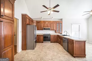 108 Covey Run Dr, Warner Robins, GA 31088 - Photo 14