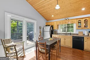 271 Limelight Dr, Clayton, GA 30525 - Photo 14