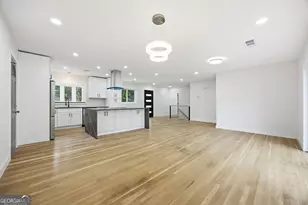 42 W Belle Isle Rd, Sandy Springs, GA 30342 - Photo 10