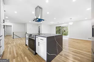 42 W Belle Isle Rd, Sandy Springs, GA 30342 - Photo 14