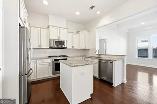 2473 Lissette Dr SE, Smyrna, GA 30080 - Photo 10