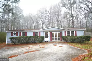 729 Harness Ct, Lithonia, GA 30058 - Photo 1