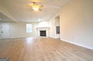 729 Harness Ct, Lithonia, GA 30058 - Photo 6