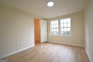 729 Harness Ct, Lithonia, GA 30058 - Photo 22