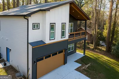 2905 Jodeco Drive, Jonesboro, GA 30236 - Photo 2