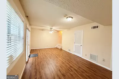 6900 Roswell Road, Sandy Springs, GA 30328 - Photo 18