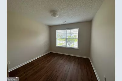 6296 Hickory Lane Circle, Union City, GA 30291 - Photo 18