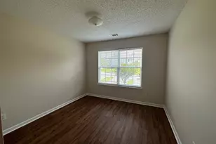 6296 Hickory Ln Cir, Union City, GA 30291 - Photo 18