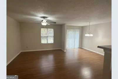 6296 Hickory Lane Circle, Union City, GA 30291 - Photo 8