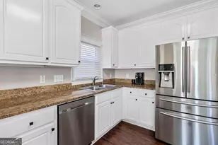 240 Youngs Cir, Fayetteville, GA 30215 - Photo 22