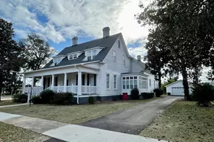 302 W 7th St, Louisville, GA 30434 - Photo 4