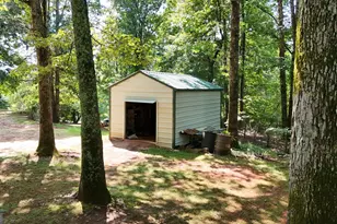 355 Zeb Bryson Rd, Clarkesville, GA 30523 - Photo 26