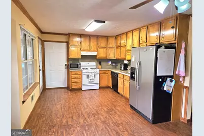 328 Country Lake Drive, McDonough, GA 30252 - Photo 8