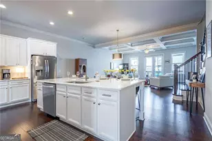 2440 Skyland Way NE, Atlanta, GA 30319 - Photo 6