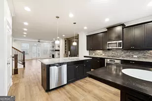 7809 Laurel Crest Dr, Suwanee, GA 30024 - Photo 14