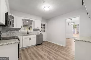 1110 Woodburn, Columbus, GA 31907 - Photo 6