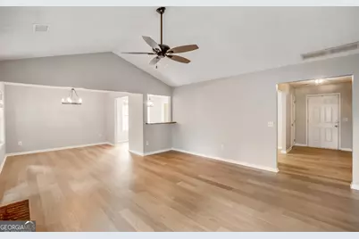 953 Azalea Court, Winder, GA 30680 - Photo 4