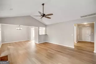 953 Azalea Ct, Winder, GA 30680 - Photo 4