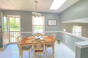 339 Desiree Dr, Lawrenceville, GA 30044 - Photo 10