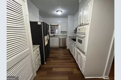 809 College Street, Carrollton, GA 30117 - Photo 12