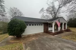 809 College St, Carrollton, GA 30117 - Photo 2