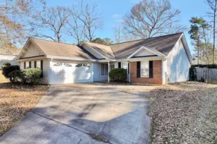 105 Nanci Ct, Stockbridge, GA 30281 - Photo 2