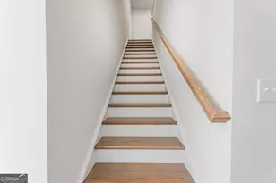 7325 Mulberry Trace Ln, Flowery Branch, GA 30542 - Photo 8