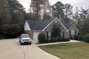 225 Lexington Cir, Athens, GA 30605 - Photo 2