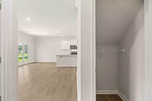 2824 Audree Ct, Lithia Springs, GA 30122 - Photo 8