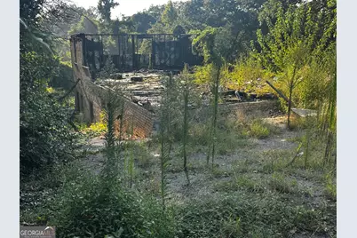 2811 Palm Drive, East Point, GA 30344 - Photo 1