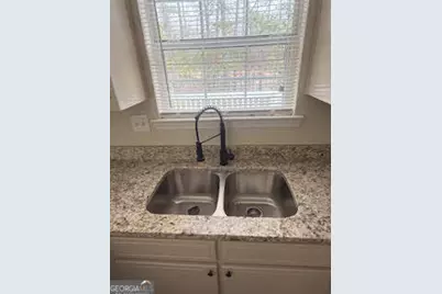 7934 Woodlake Drive, Riverdale, GA 30274 - Photo 14