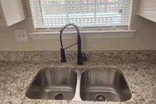 7934 Woodlake Dr, Riverdale, GA 30274 - Photo 14