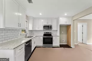 150 Royal Ct, Athens, GA 30601 - Photo 6