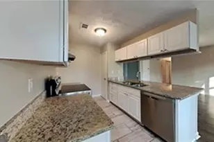 5734 Taffeta Ct, Lithonia, GA 30058 - Photo 4