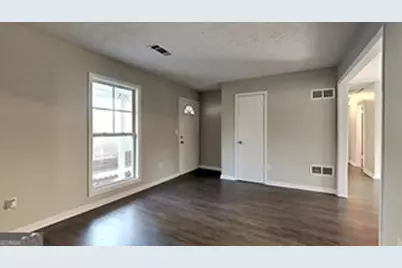 5734 Taffeta Court, Lithonia, GA 30058 - Photo 12